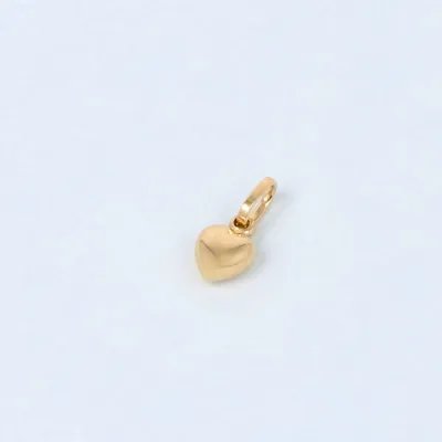 Yellow gold heart-shaped pendant