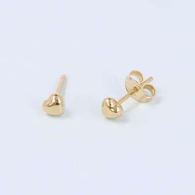 Lightweight yellow gold heart earrings