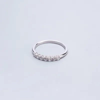 White gold ring with zirconia