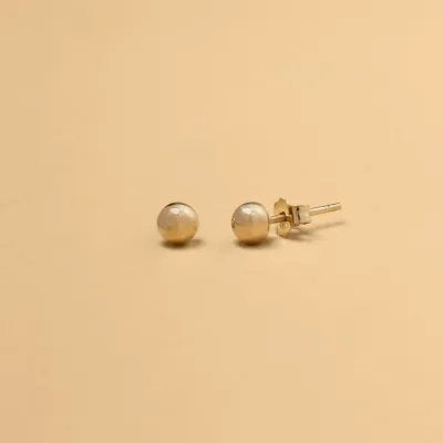 Yellow gold half ball earrings without stones