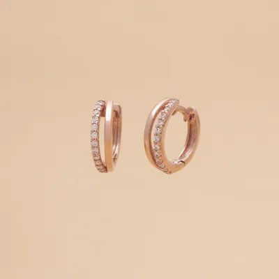 Rose gold round earrings with cubic zirconia