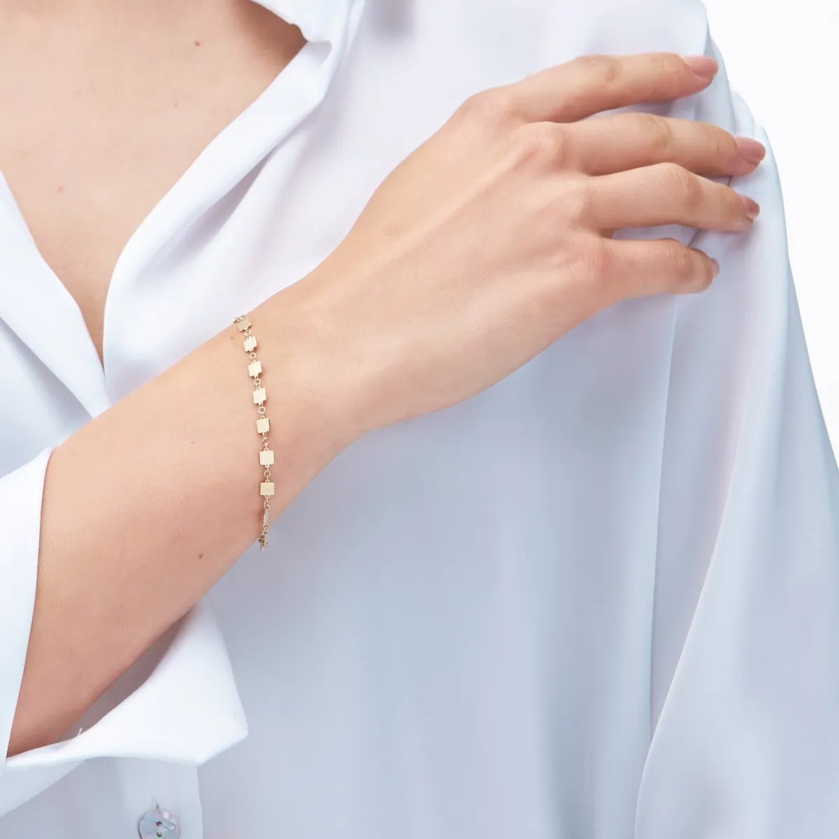 Yellow gold bracelet