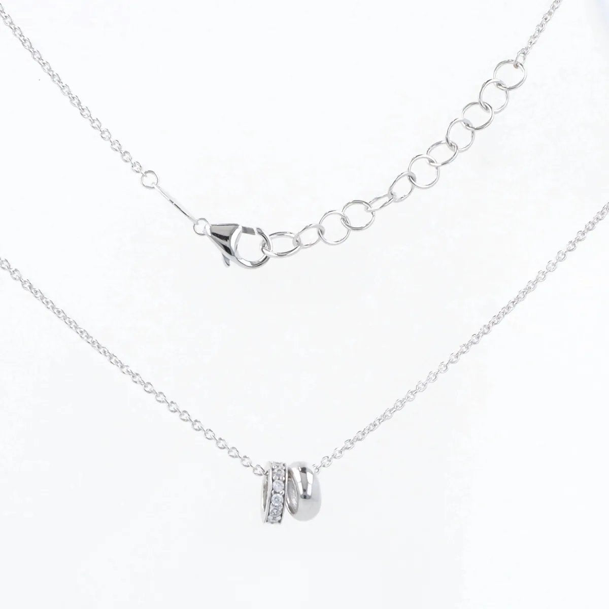 White gold necklace with zirconia