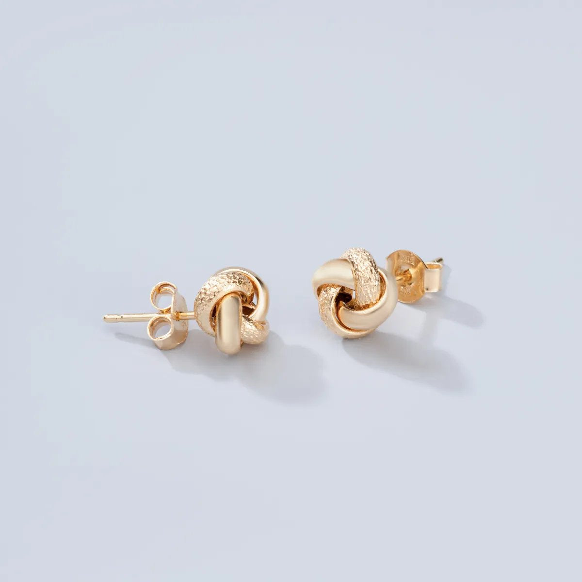 Yellow gold "knot" earrings