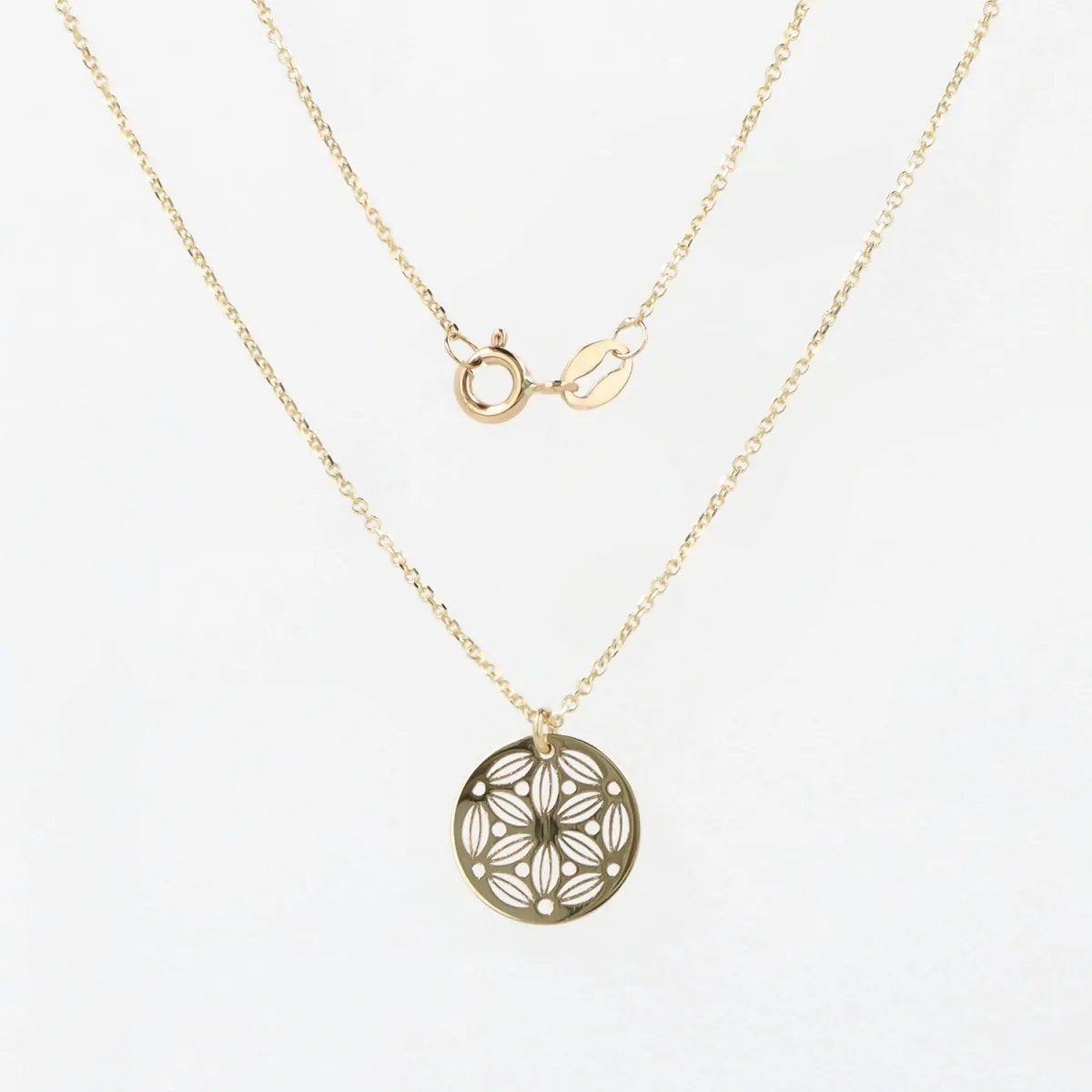 Lightweight yellow gold necklace