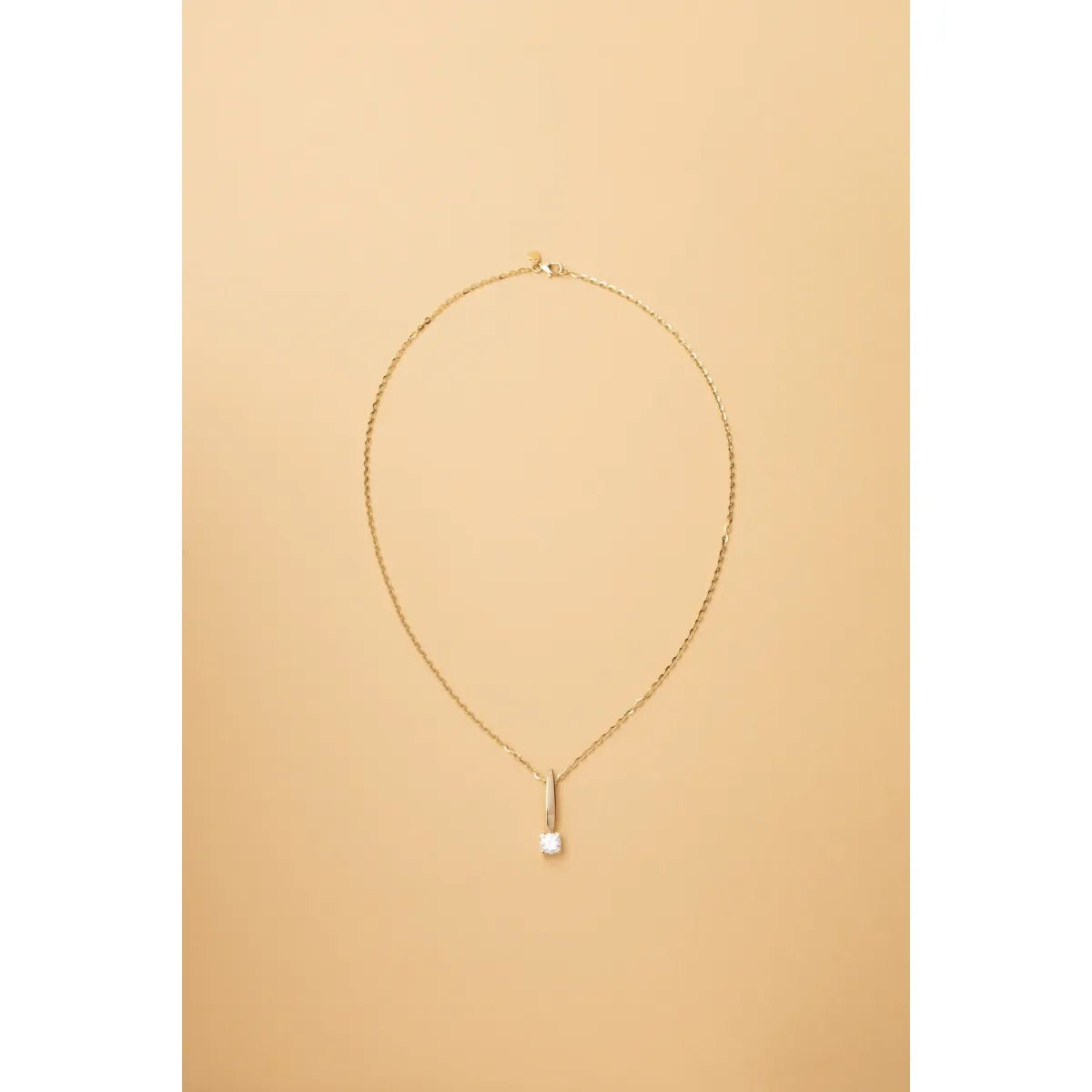 Yellow gold classic necklace with cubic zirconia