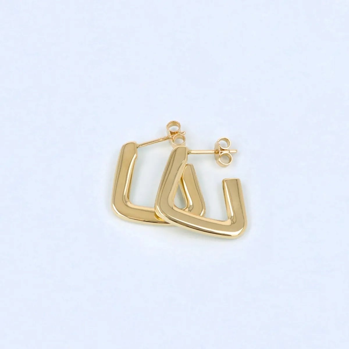Hollow yellow gold earrings