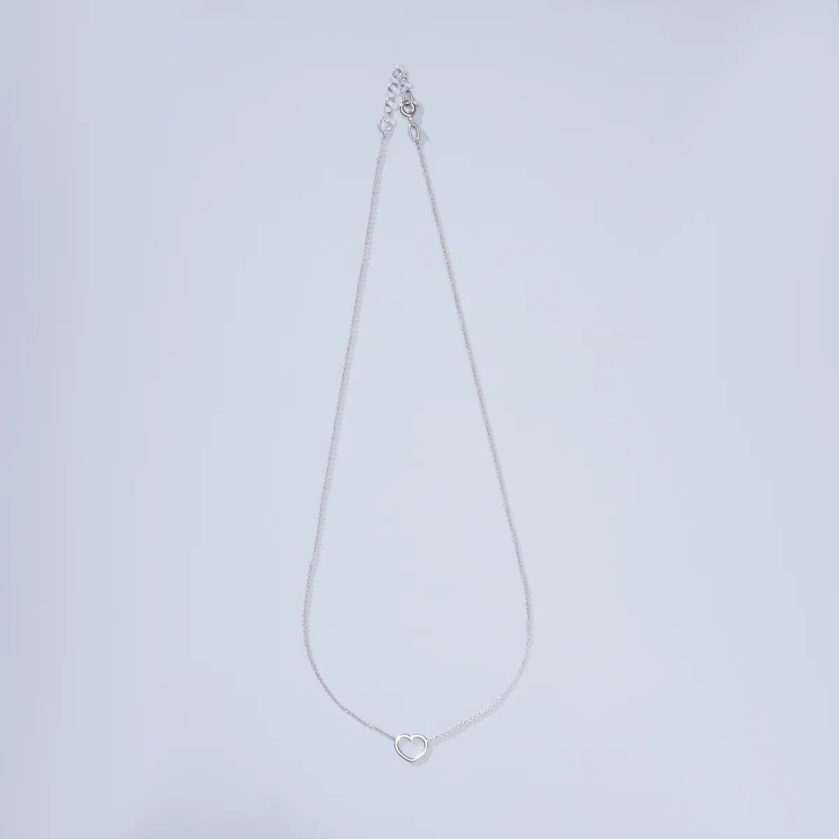 Lightweight white gold necklace with heart