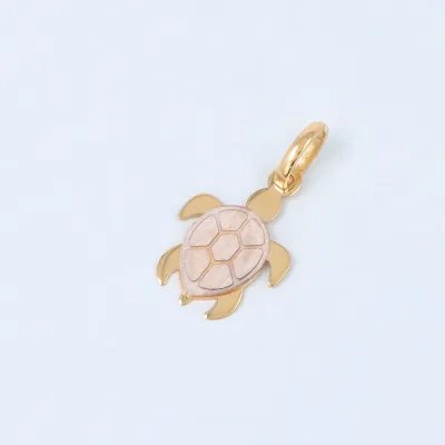 Yellow and white gold pendant in the shape of a turtle