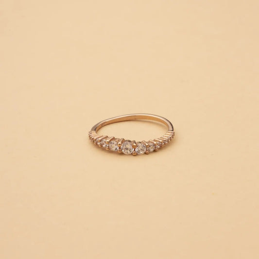 Red gold wavy ring with cubic zirconia