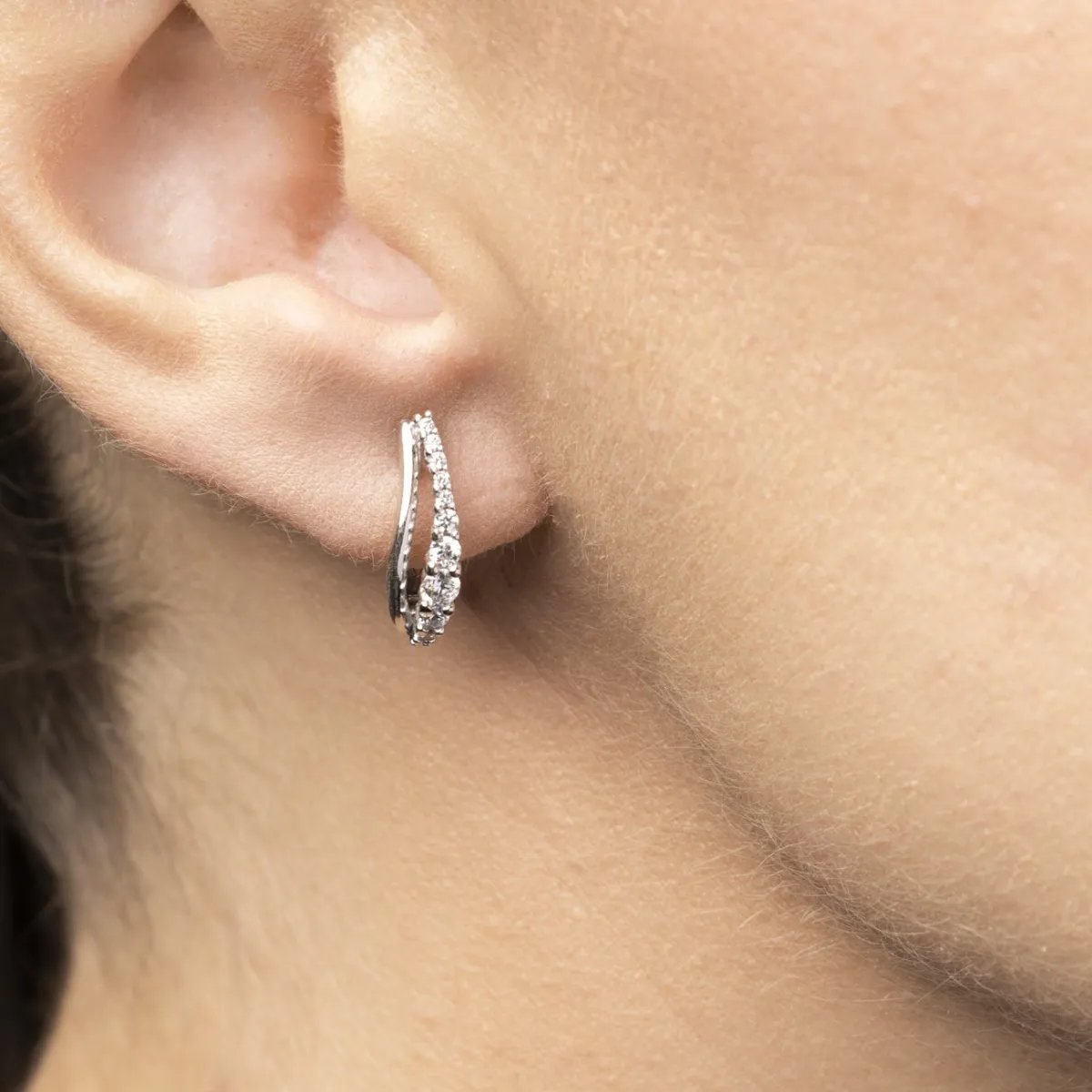 White gold lady earrings double line with cubic zirconia