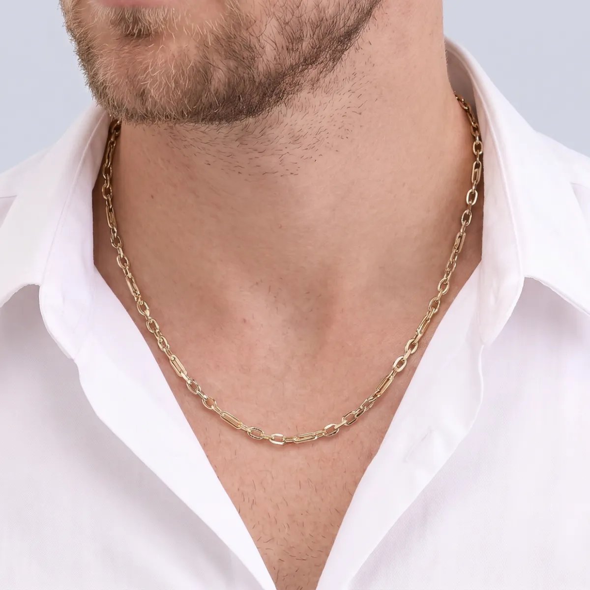 Hollow yellow gold chain