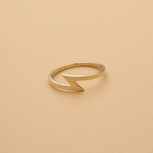 Yellow gold ring with minimalist design