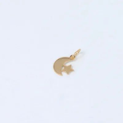 Lightweight yellow gold moon and star pendant