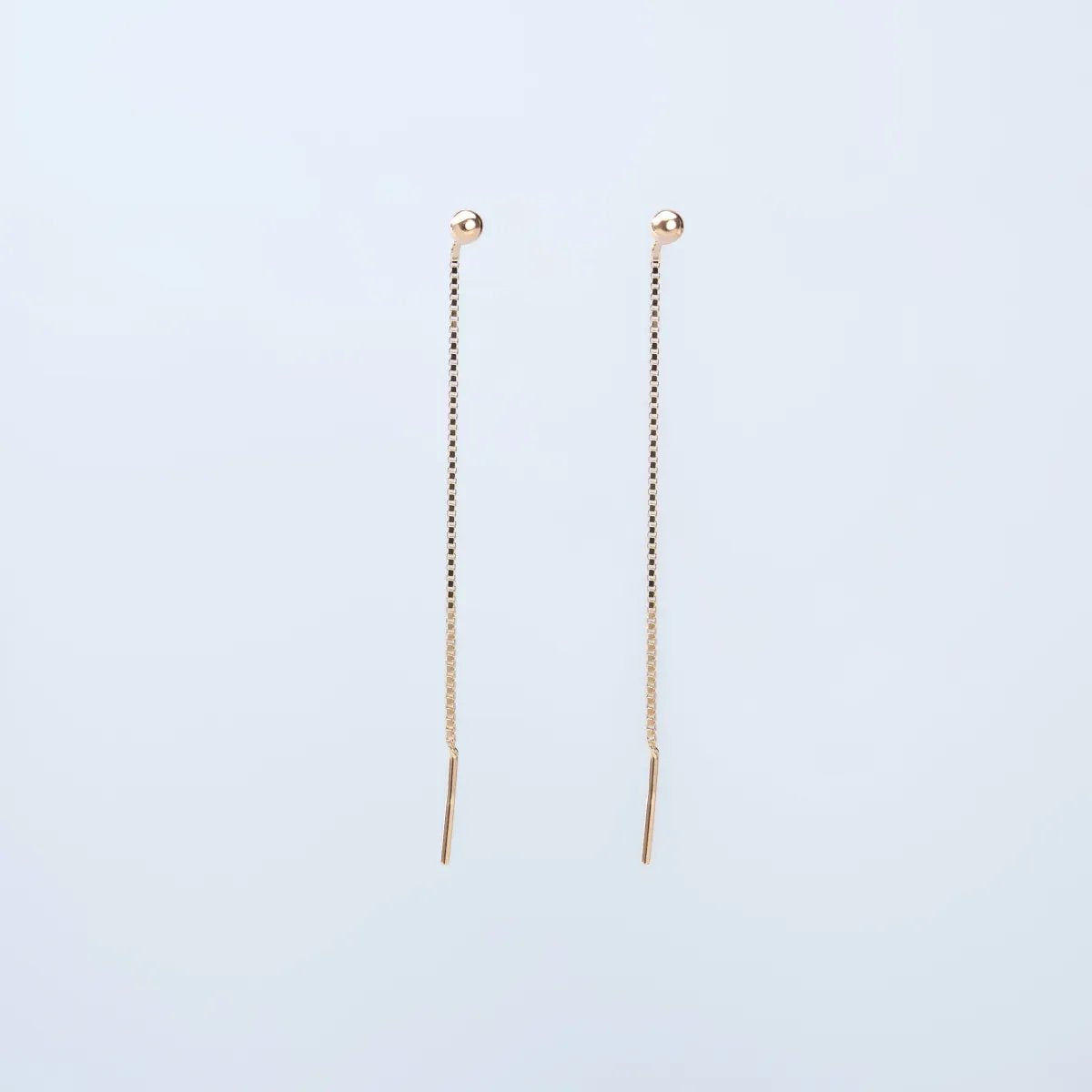Yellow gold chain and ball earrings