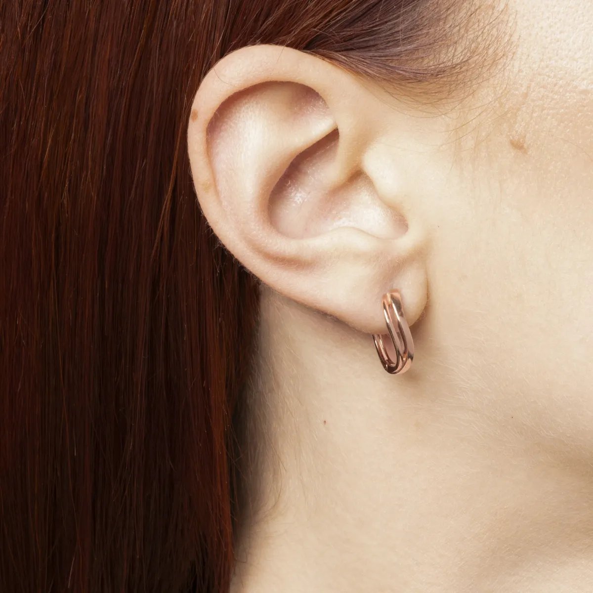 Rose gold oval earrings