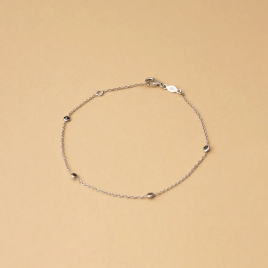 White gold bracelet with black cubic zirconia