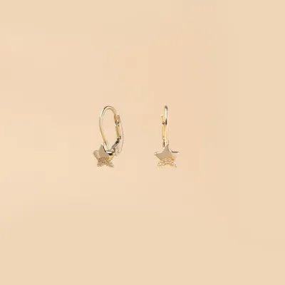 Yellow gold star earrings with cubic zirconia