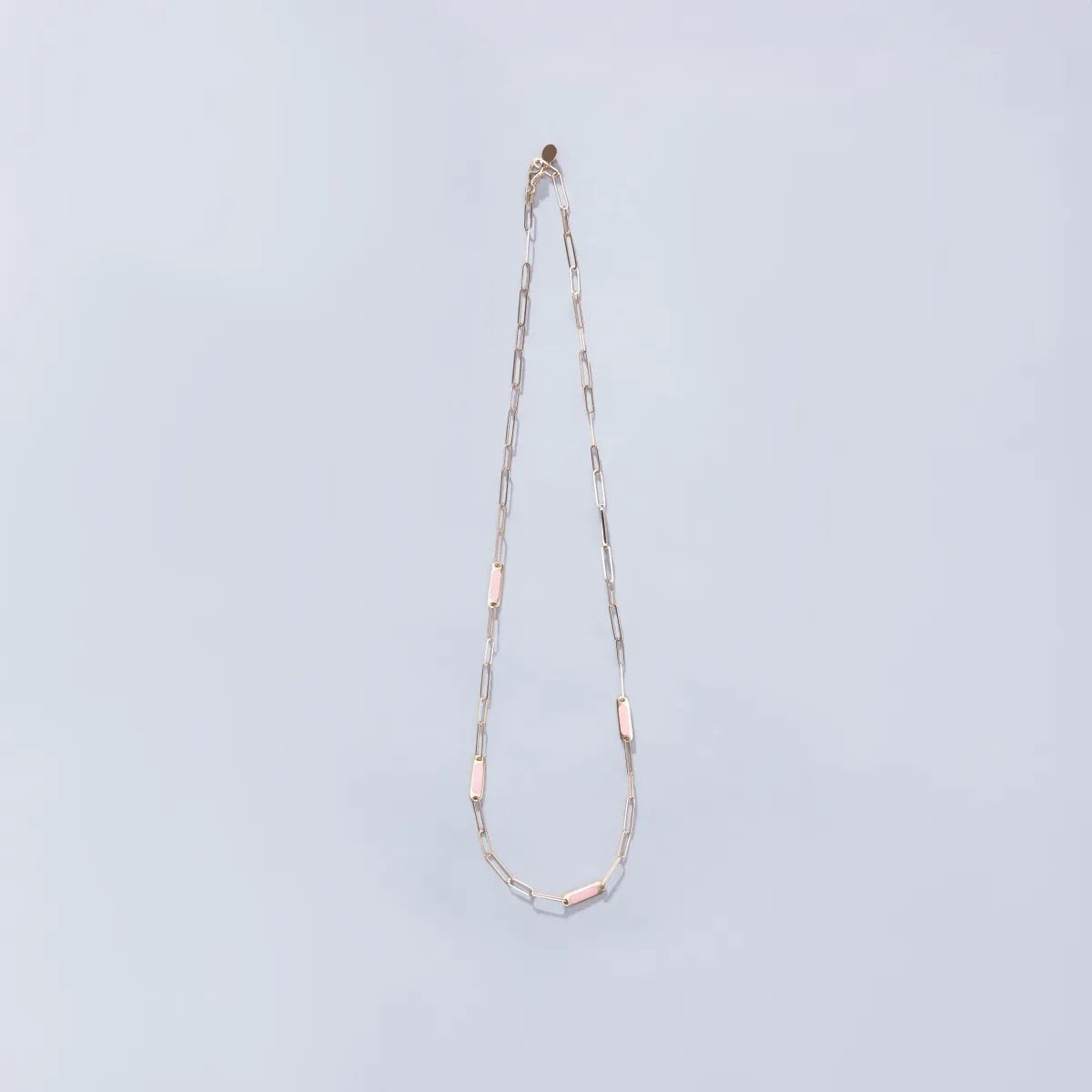 Yellow gold necklace with pink enamel