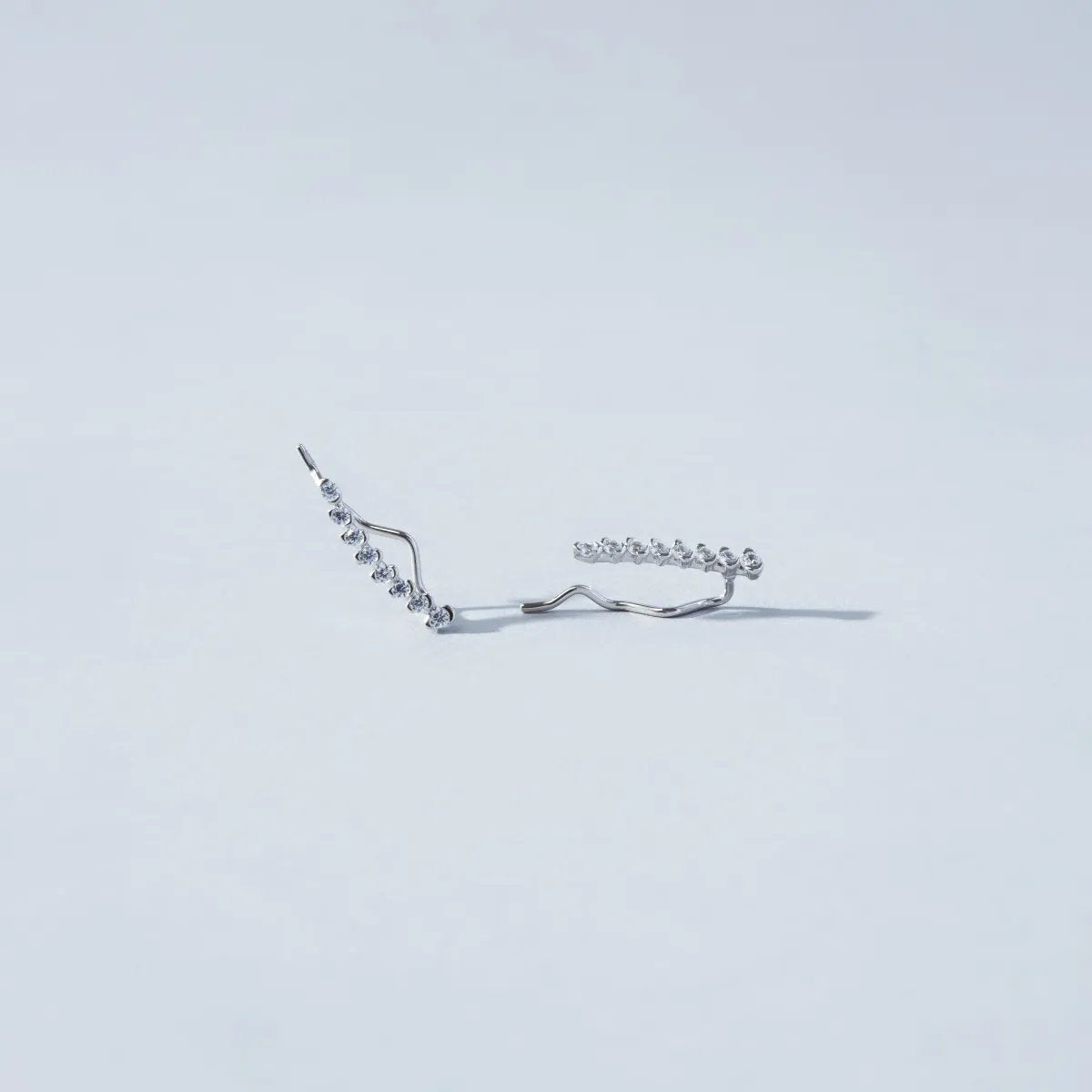 White gold earrings with zirconia