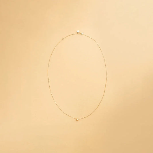 Yellow gold heart-shaped necklace