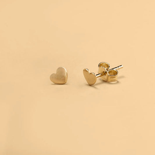 Yellow gold heart-shaped earrings