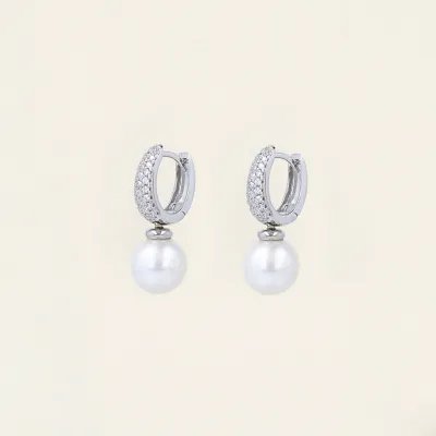 White gold earrings with pearl and zirconia stud