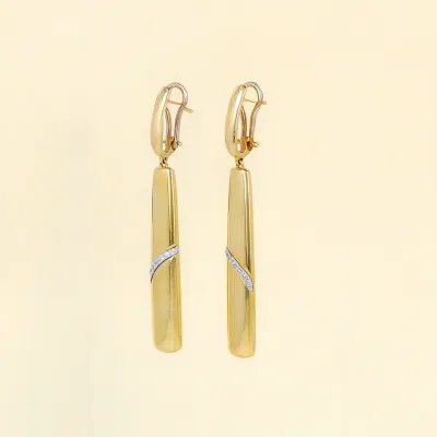 Yellow gold earrings with rectangular pendant and diagonal zirconia band