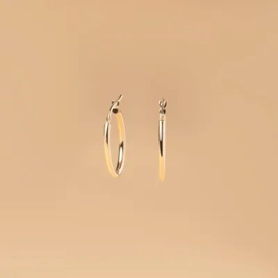 Yellow gold oval shape hoop earrings