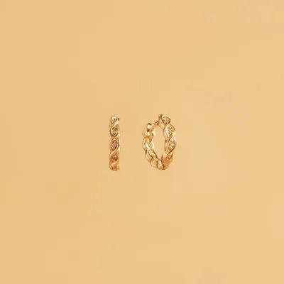Yellow gold earrings with cubic zirconia