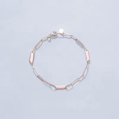 Yellow gold bracelet with pink enamel