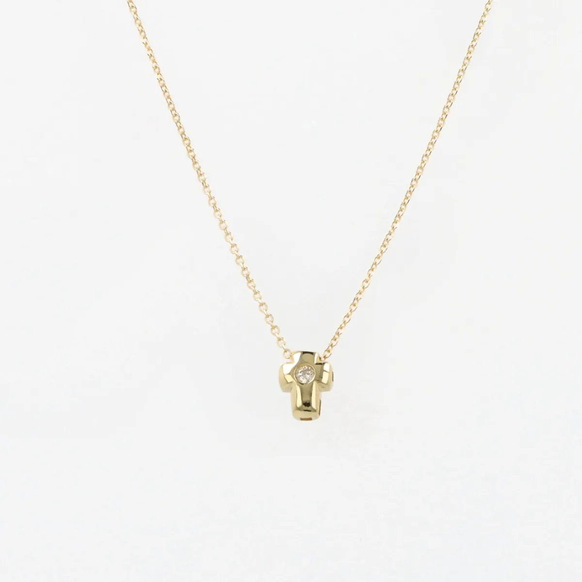 Lightweight yellow gold necklace with cross and zirconia