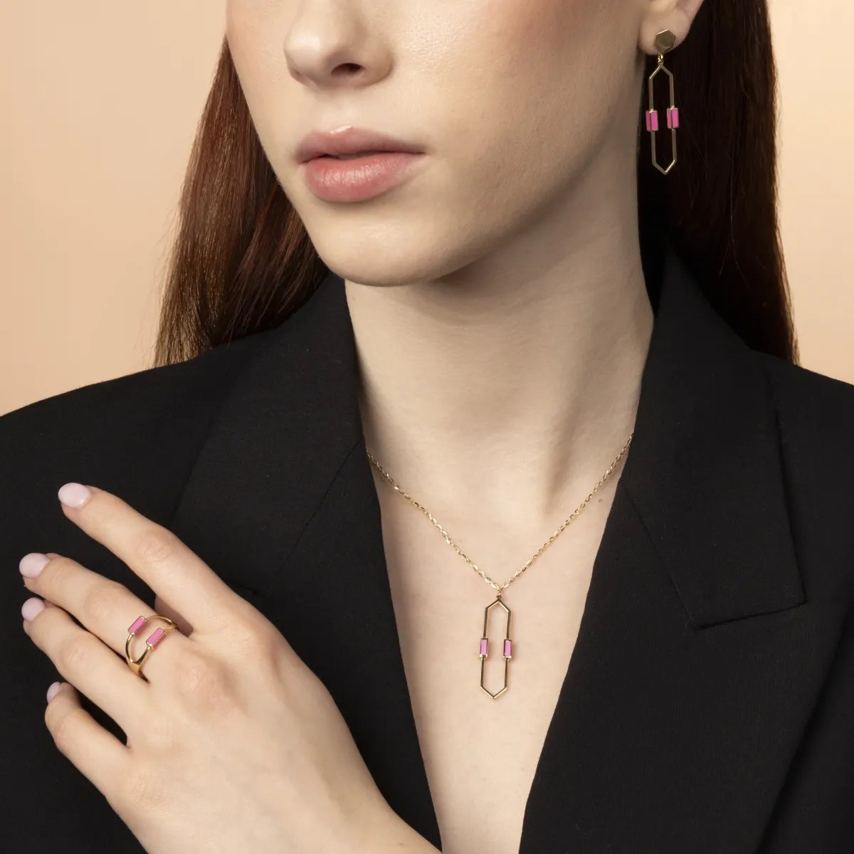 Yellow gold "Mellifera" necklace with enamel