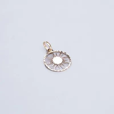 Yellow gold "sun" pendant