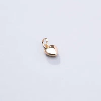 Yellow gold heart-shaped pendant
