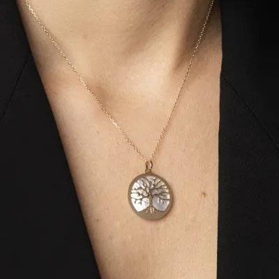 Yellow gold round pendant "Tree of Life" with mother of pearl