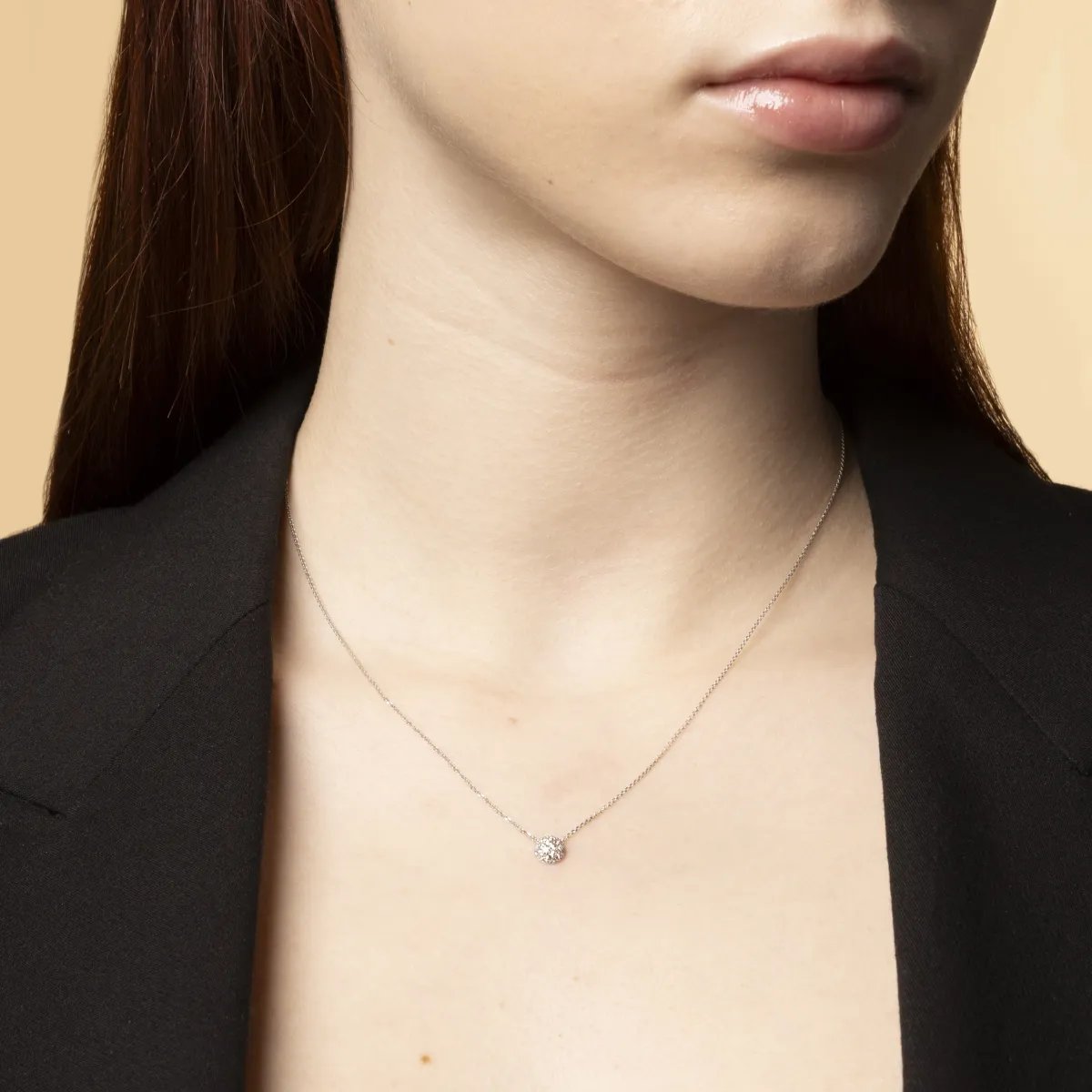 Set (necklace + earrings) in white gold with cubic zirconia