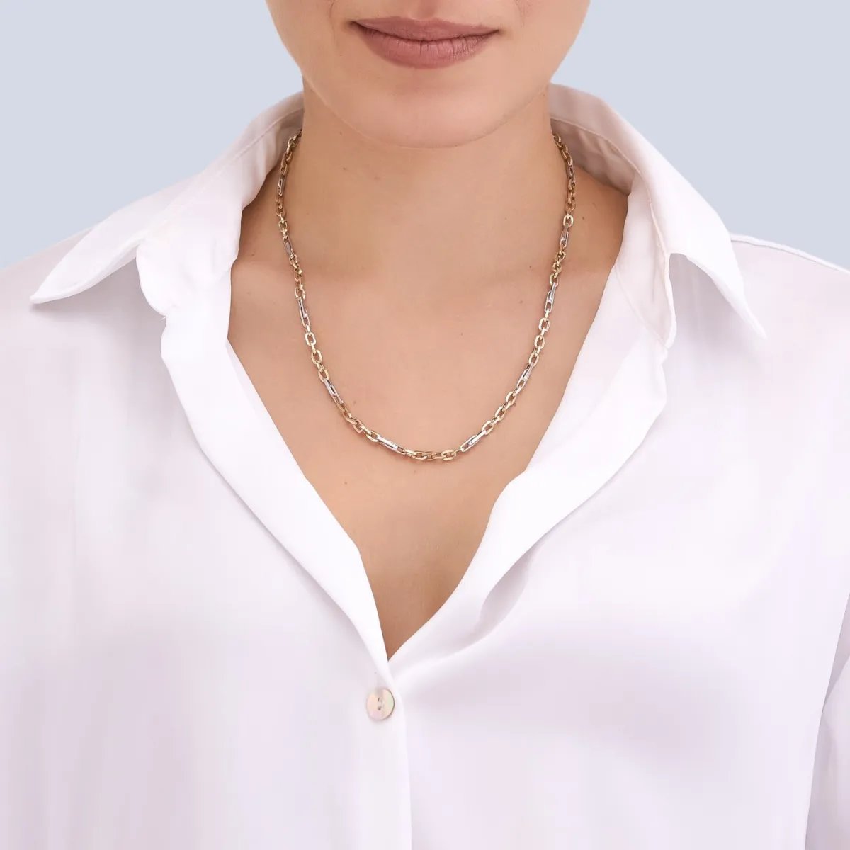 Hollow white and yellow gold chain
