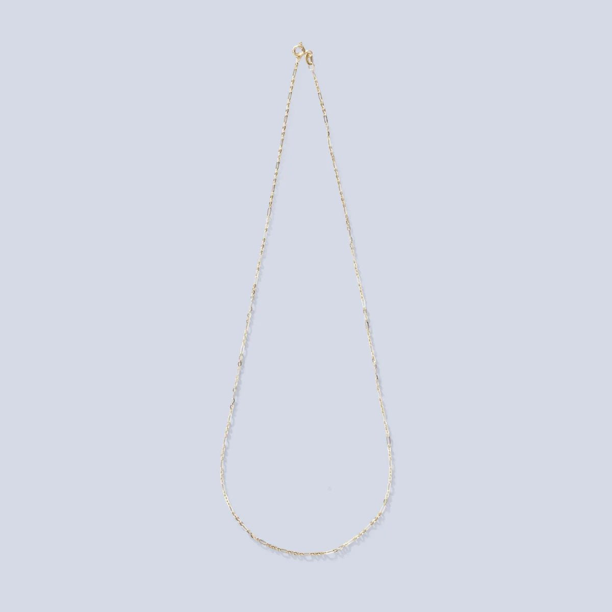 Light yellow gold chain alternating fancy style