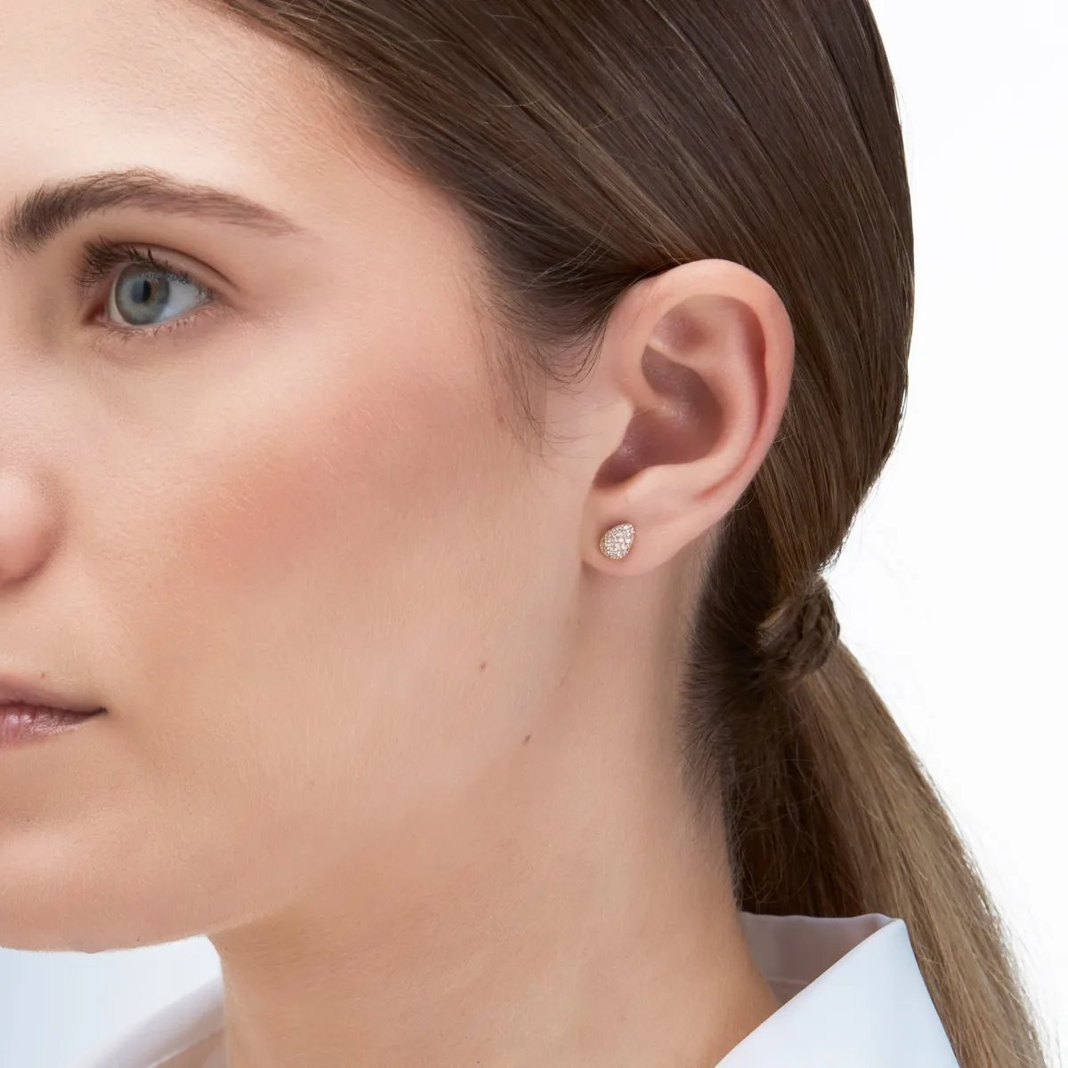 Yellow gold earrings with zirconia pavé