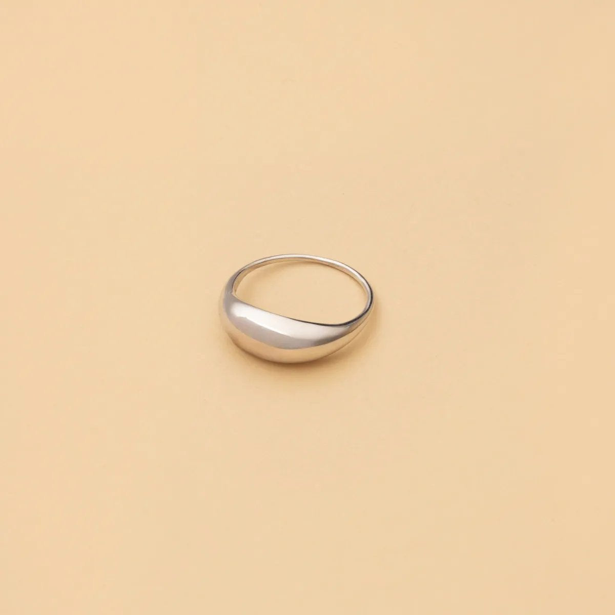 White gold ring