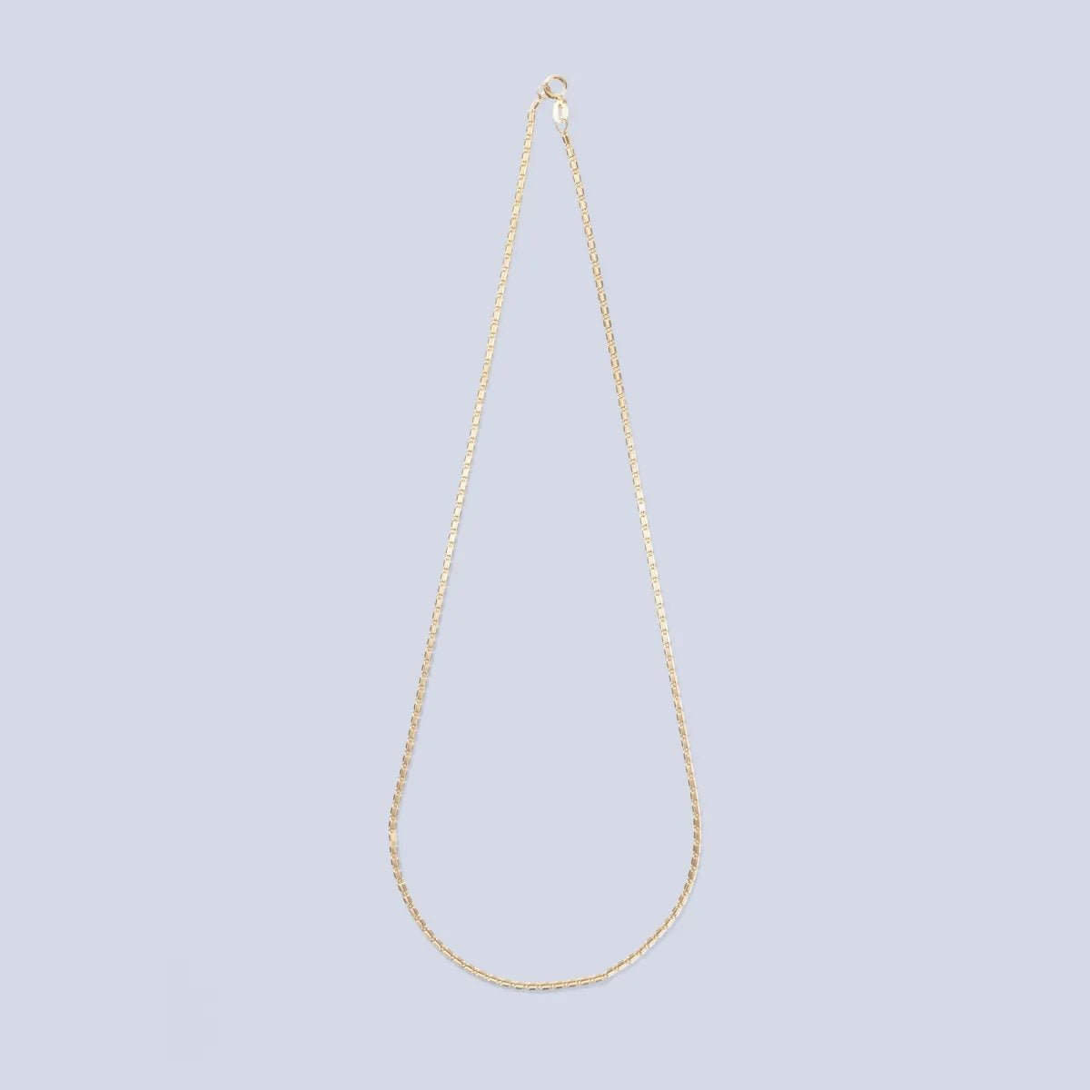 Light snail chain in yellow gold